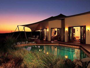 al-maha-desert-resort