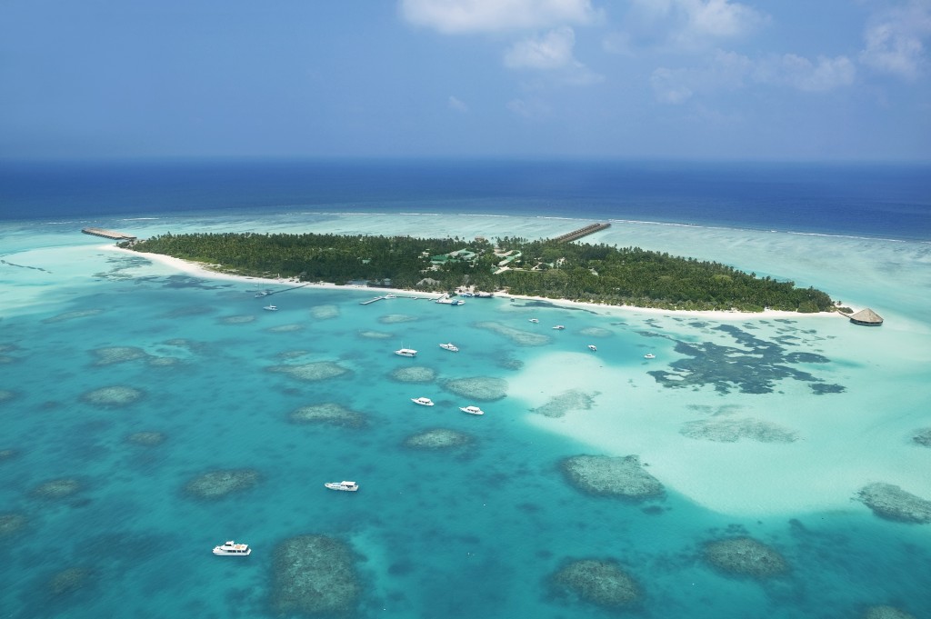 Meeru Resort & Spa – Barefoot luxury – Maldives